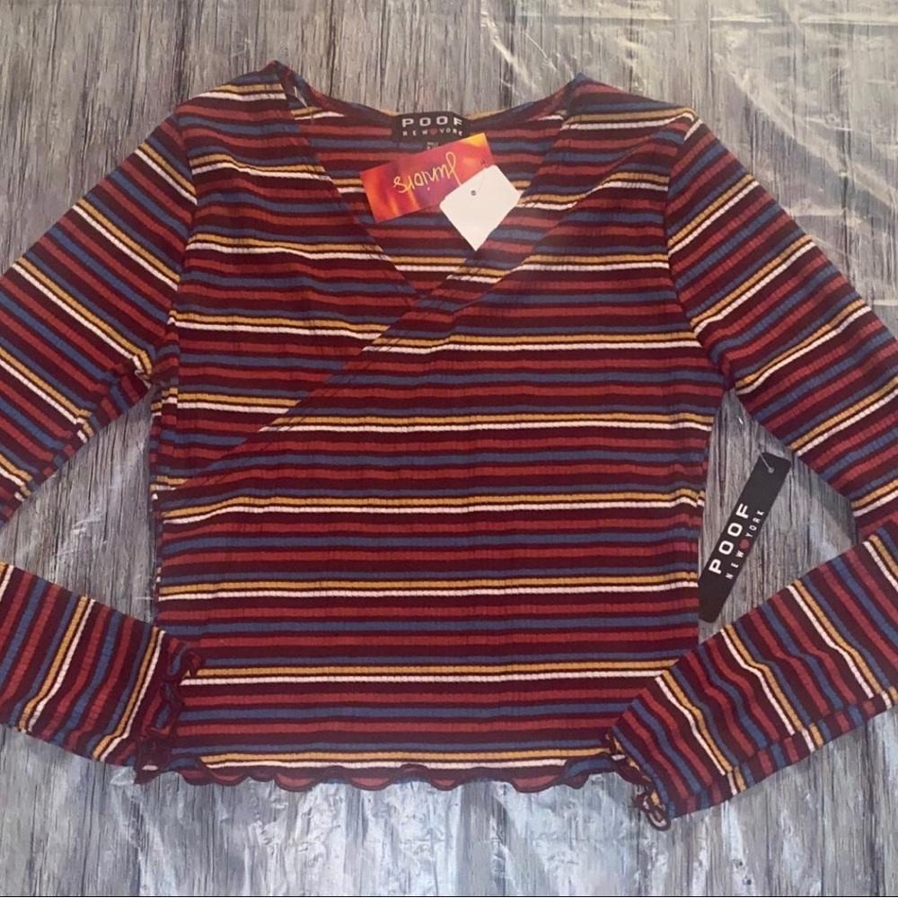 💞 New Women’s Size Large Poof Apparel Striped Lettuce Edge Long Sleeve Tee